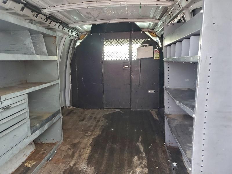 2013 Chevrolet Express 2500 Delivery Van