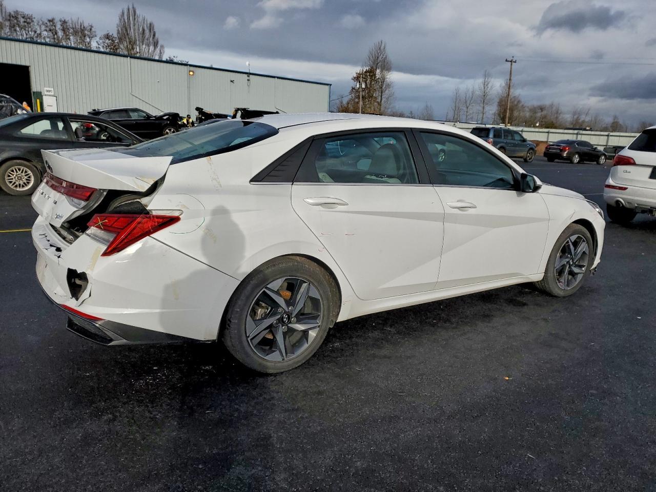 2023 Hyundai Elantra Limited