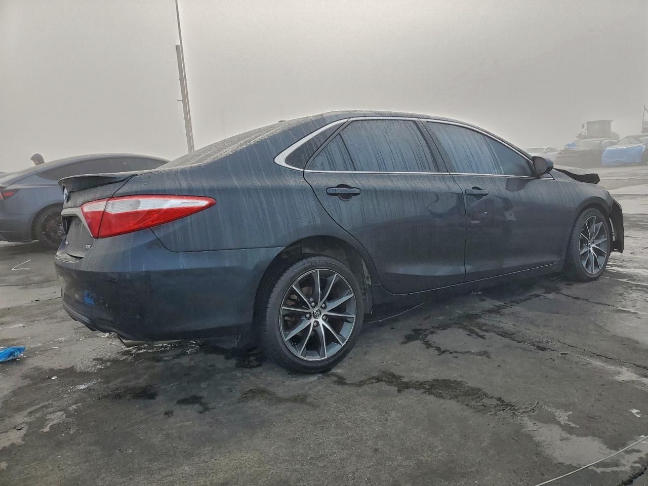 2015 Toyota Camry le