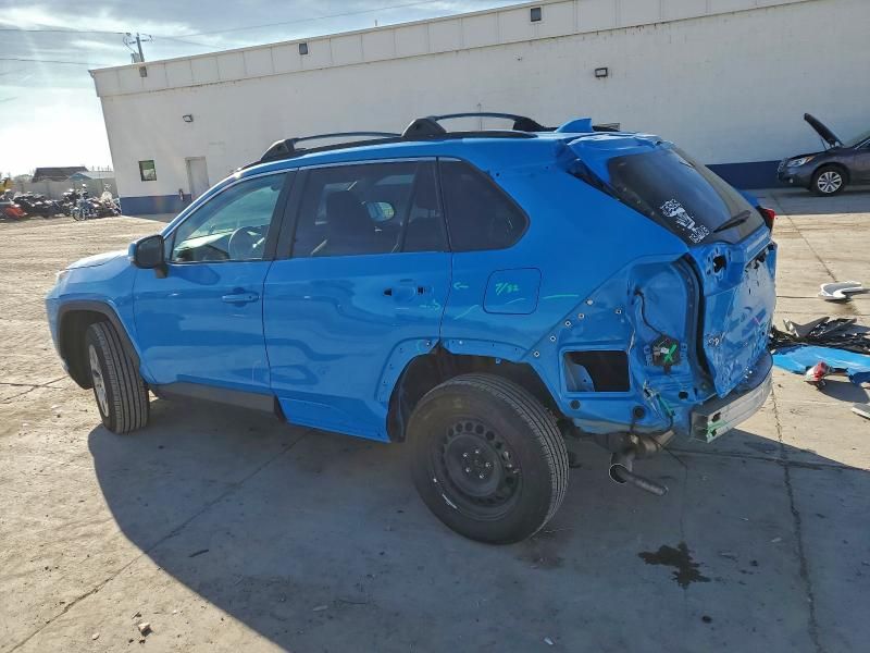 2021 Toyota Rav4 le