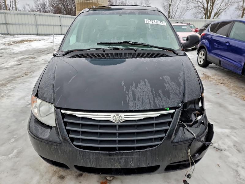 2006 Chrysler Town & Country Touring