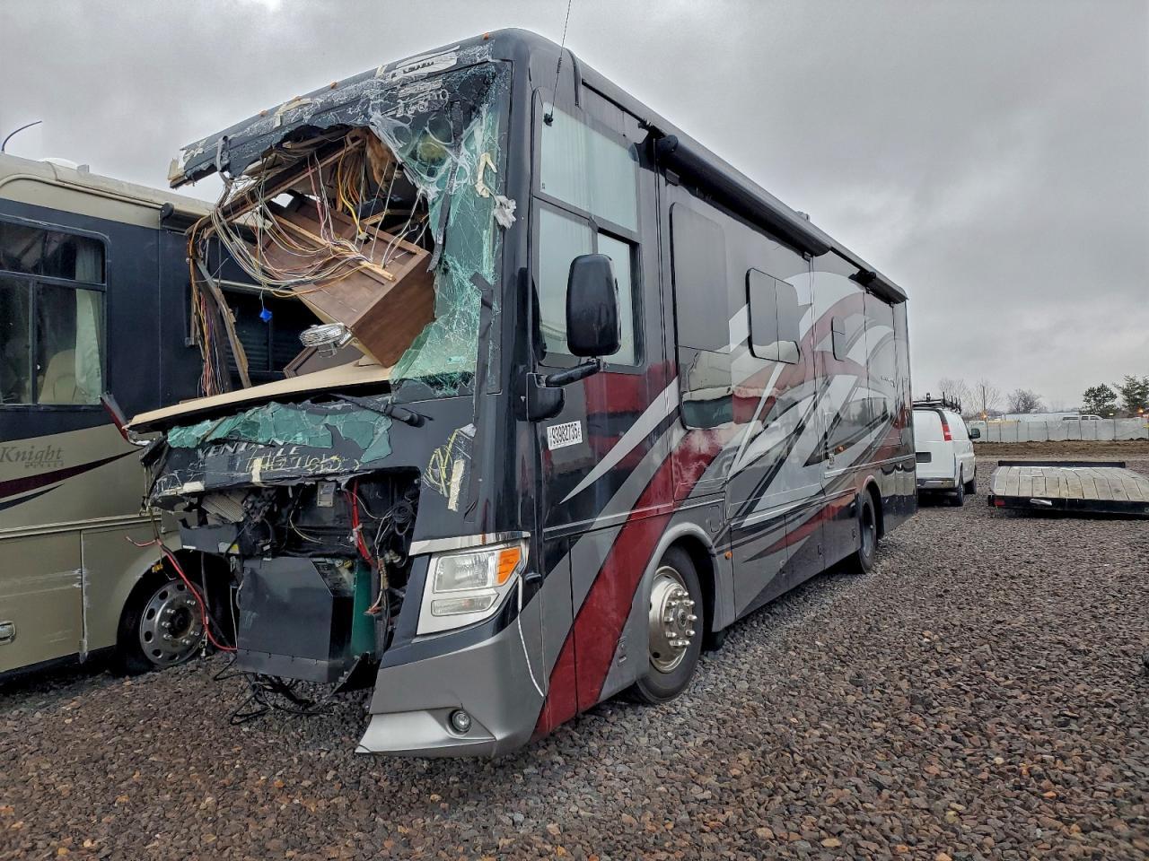 2018 Freightliner Chassis XC
