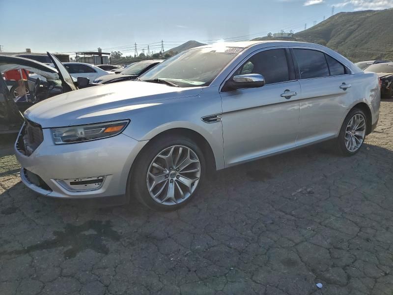 2017 Ford Taurus Limited