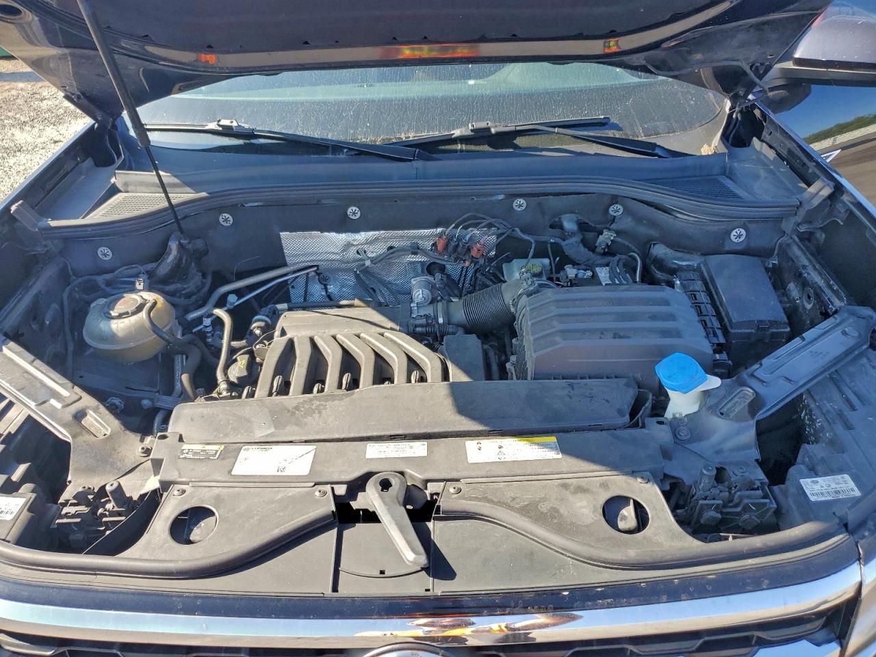 2022 Volkswagen Atlas Cross Sport se