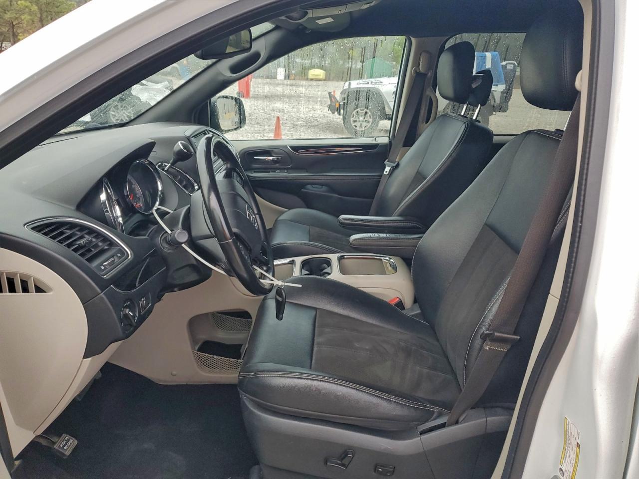 2019 Dodge Grand Caravan sxt