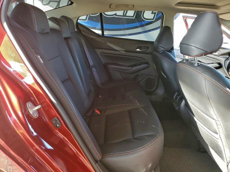 2024 Nissan Altima sr