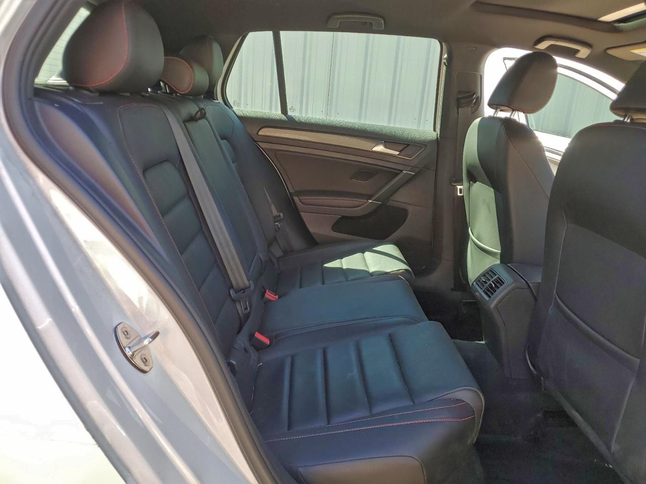 2019 Volkswagen Gti s