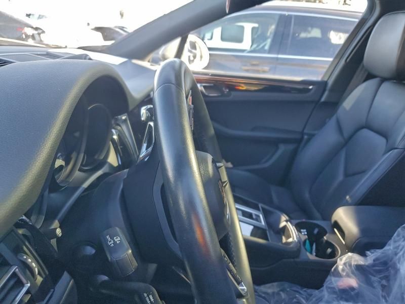 2024 Porsche Macan s