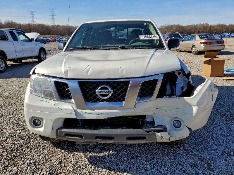 2021 Niss Frontier sv