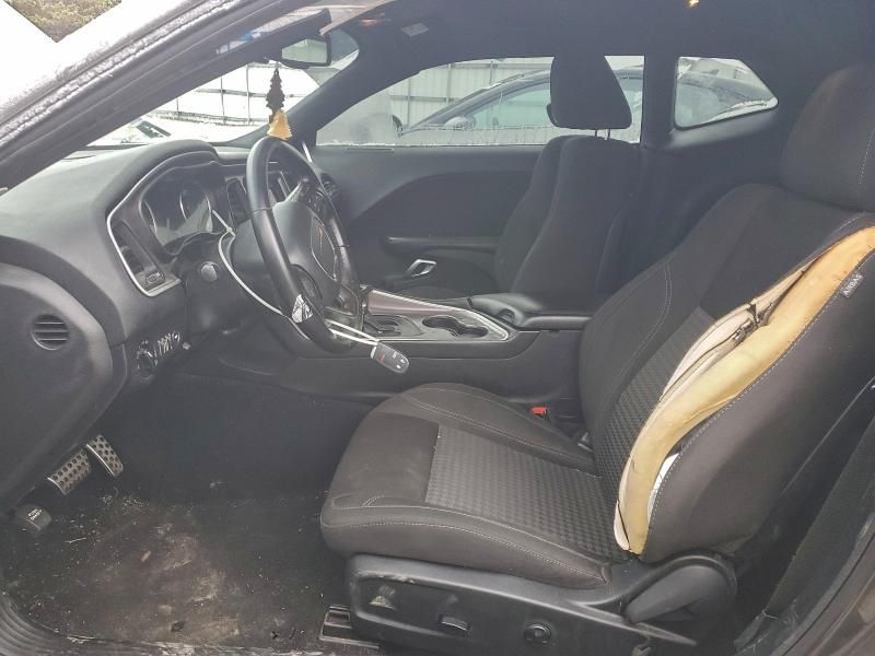 2020 Dodge Challenger sxt