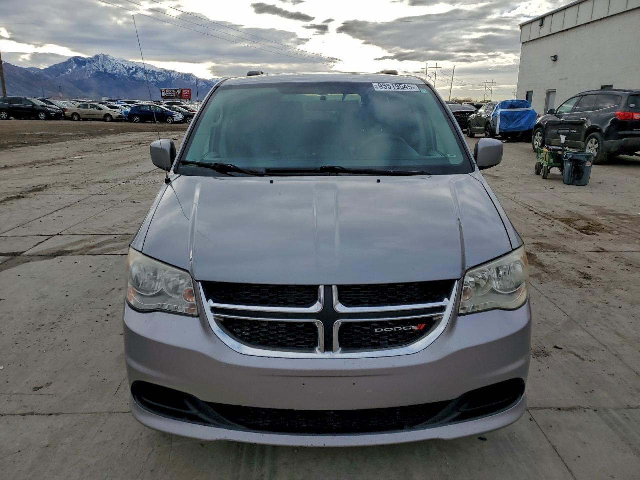 2014 Dodge Grand Caravan sxt