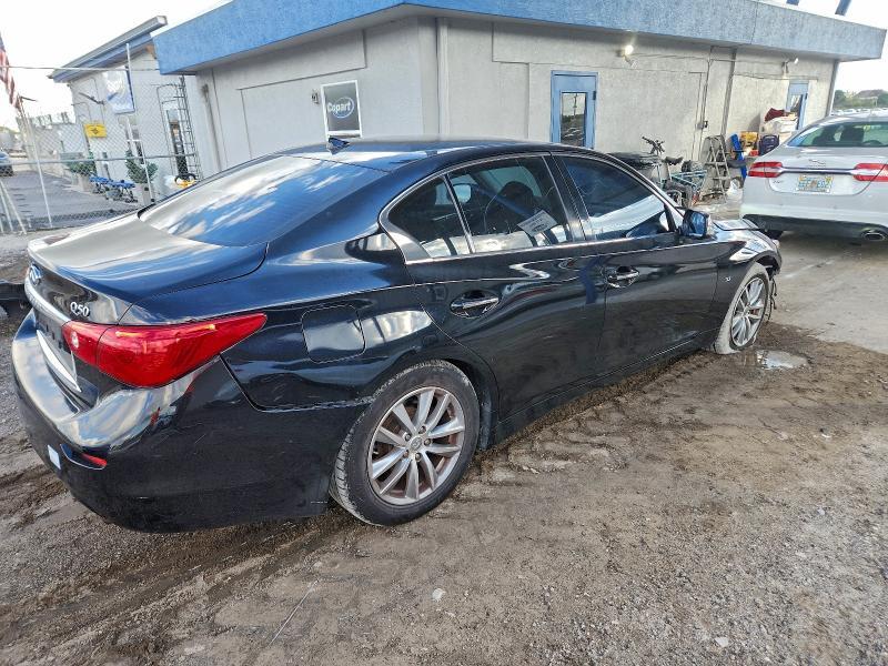 2015 Infiniti Q50 Base