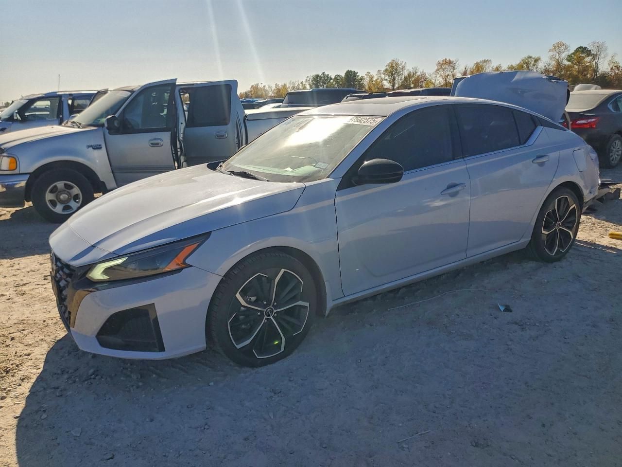 2023 Nissan Altima sr