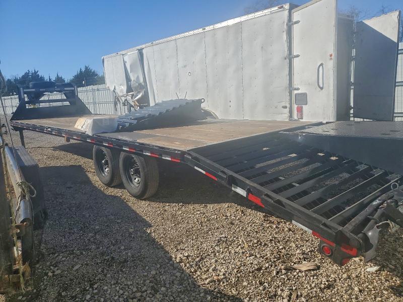 2025 Bgtx 2025 BIG TEX 14GN-33D5A-MRBK Equipment Trailer