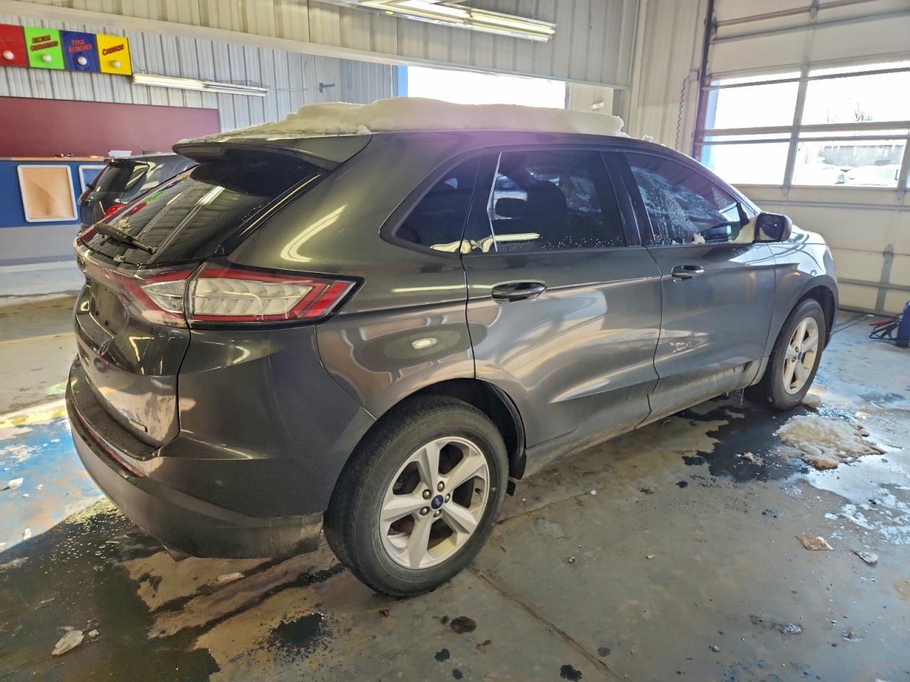 2017 Ford Edge se