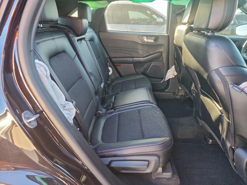 2024 Ford Escape st Line