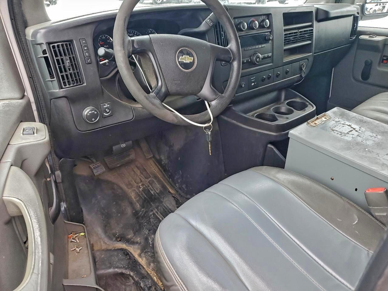 2013 Chevrolet Express G2500