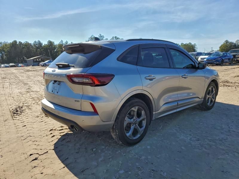 2023 Ford Escape st Line