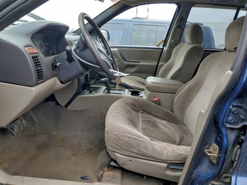 1999 Jeep Grand Cherokee Laredo