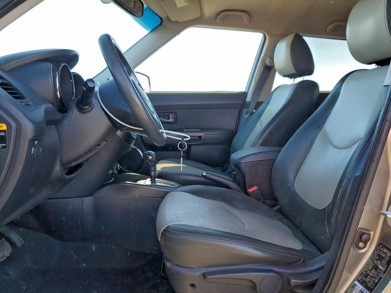 2010 KIA Soul +