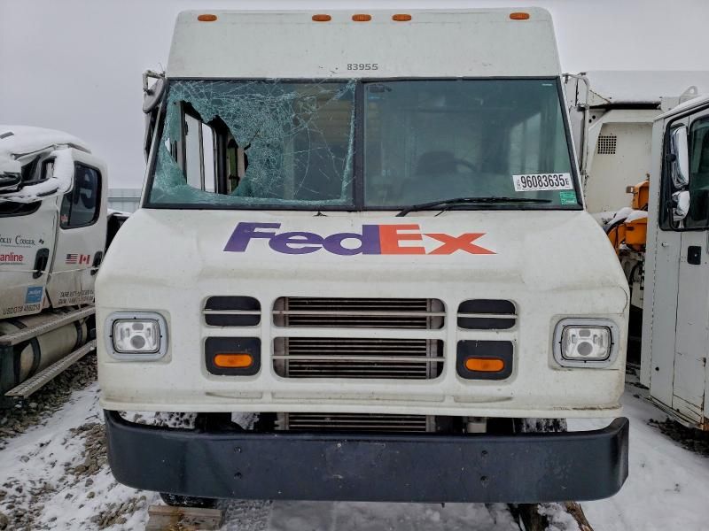 2006 Freightliner Mt 55 Delivery Truck