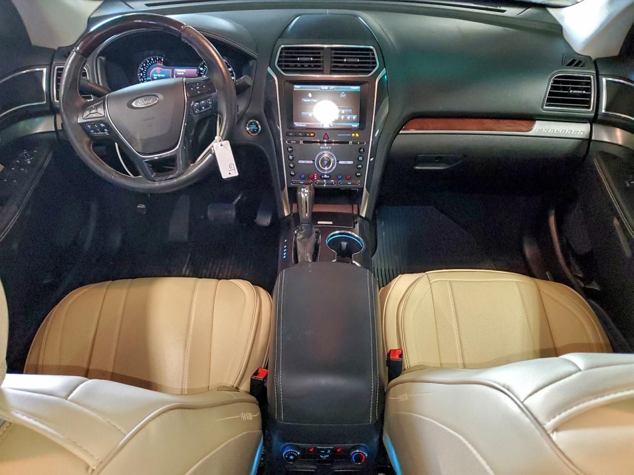 2016 Ford Explorer Platinum