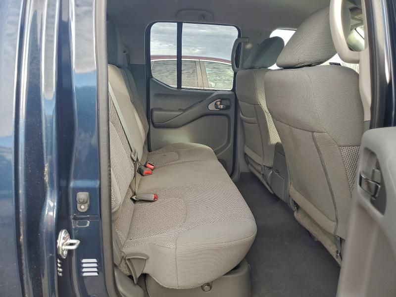 2021 Nissan Frontier s