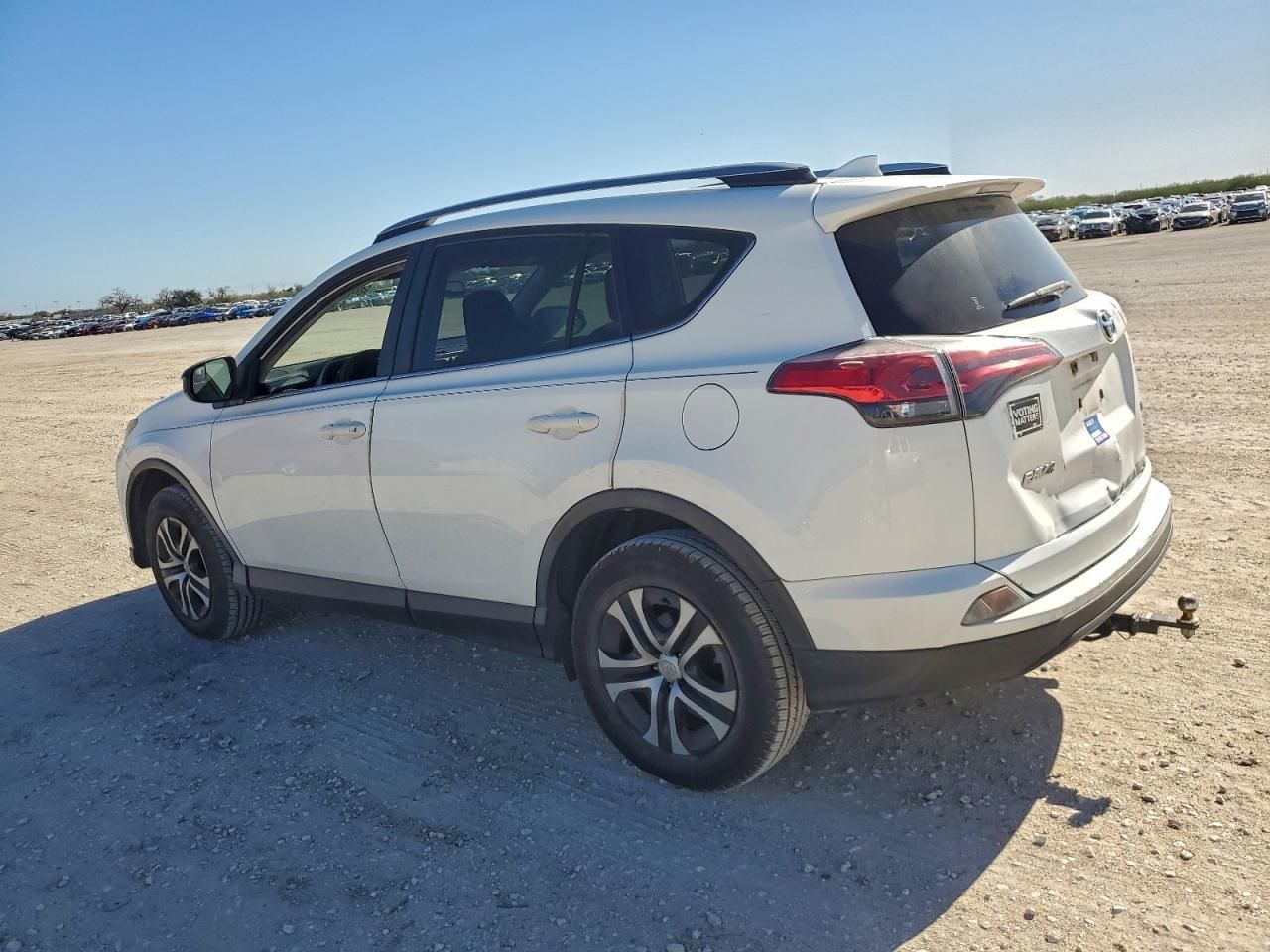 2017 Toyota Rav4 le