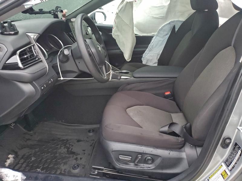 2024 Toyota Camry le