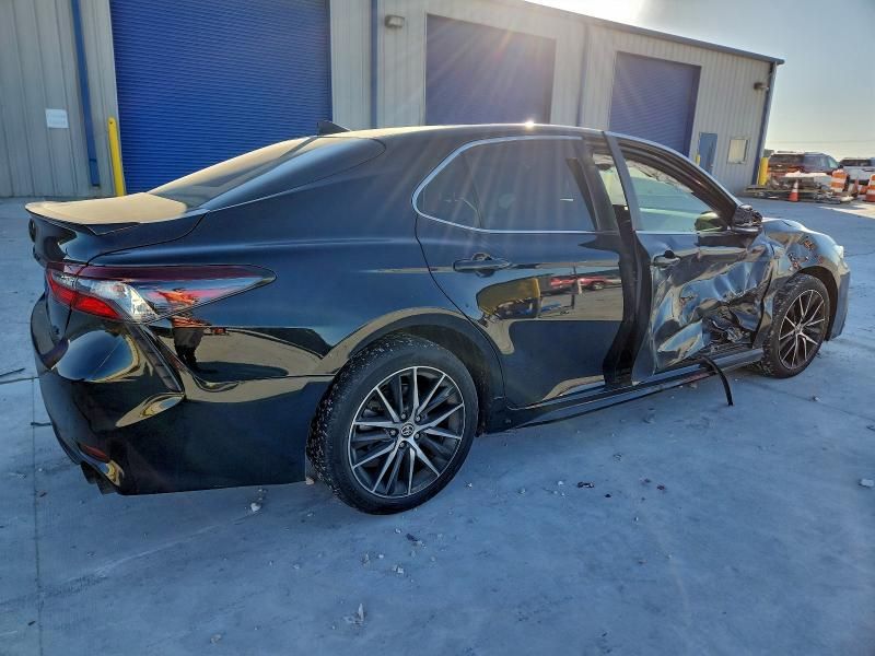 2024 Toyota Camry se Night Shade