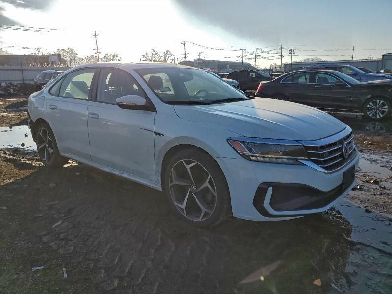 2020 Volkswagen Passat R-line