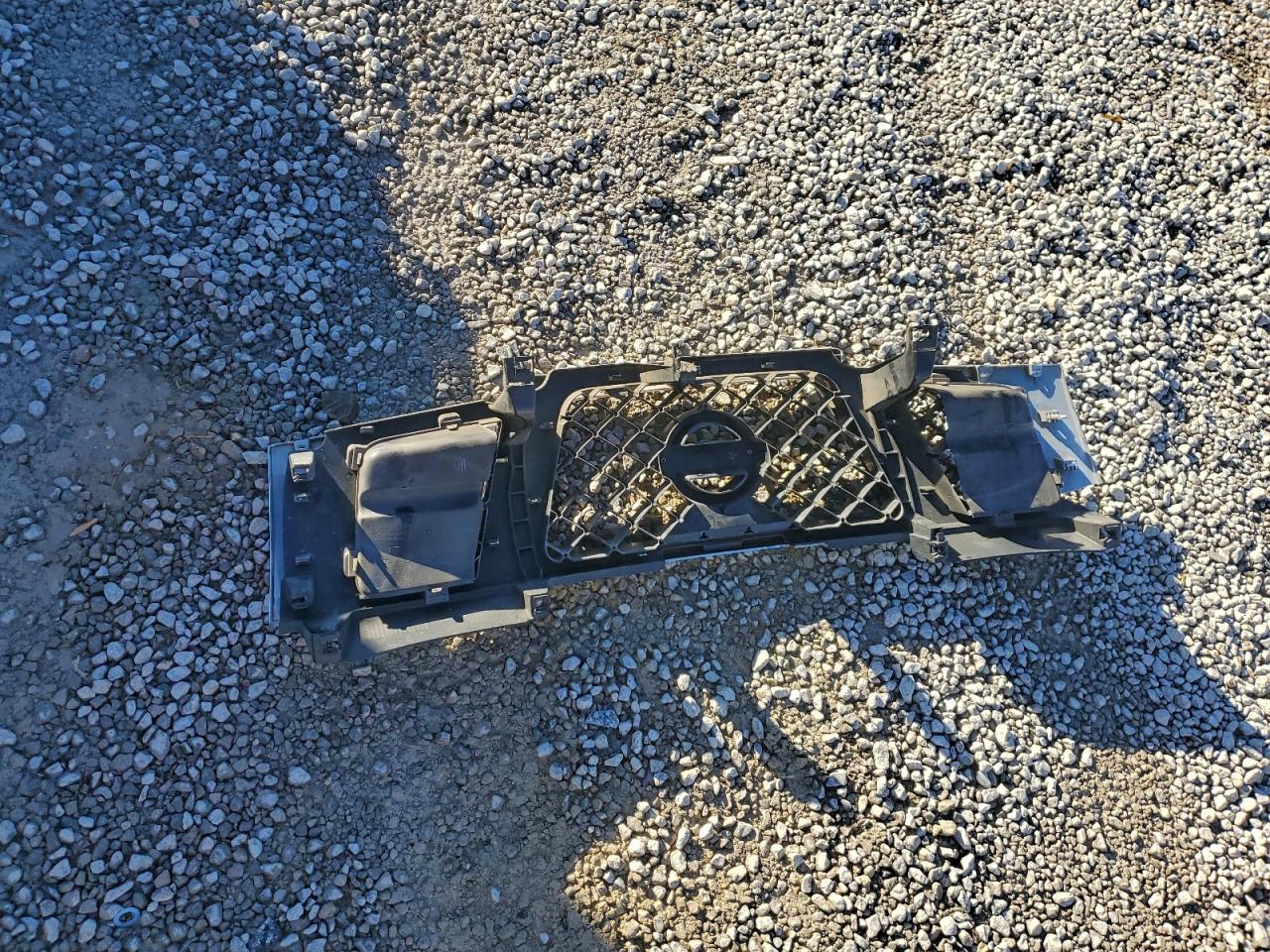 2011 Nissan Armada Platinum