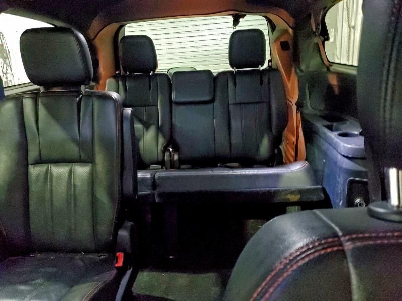 2014 Dodge Grand Caravan R/T