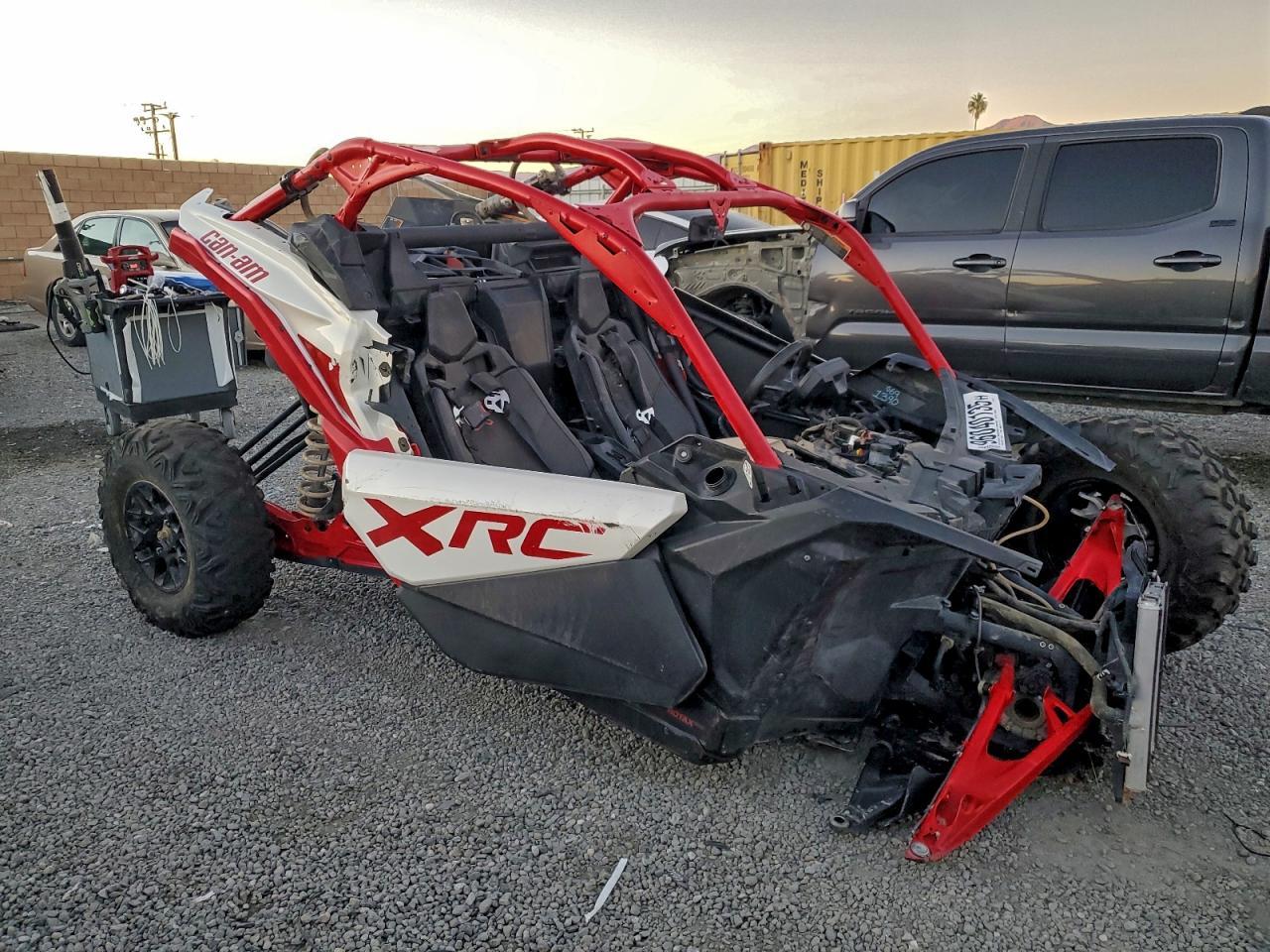 2025 Can-Am 2025 CAN Maverick-Utility Vehicle