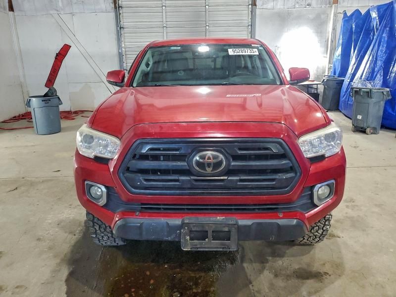 2018 Toyota Tacoma Double cab