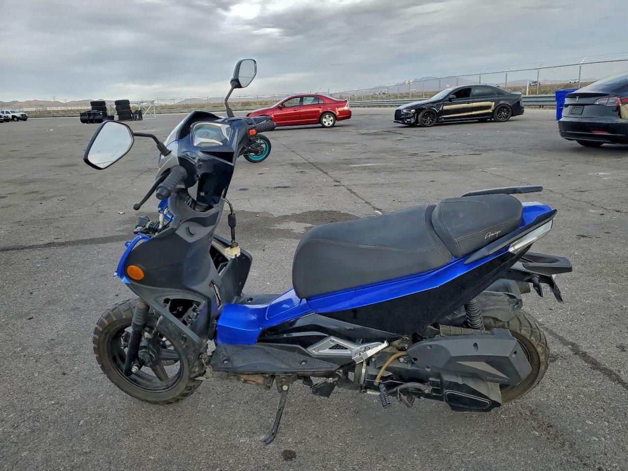 2011 Other Snow Mobiles Scooterlif