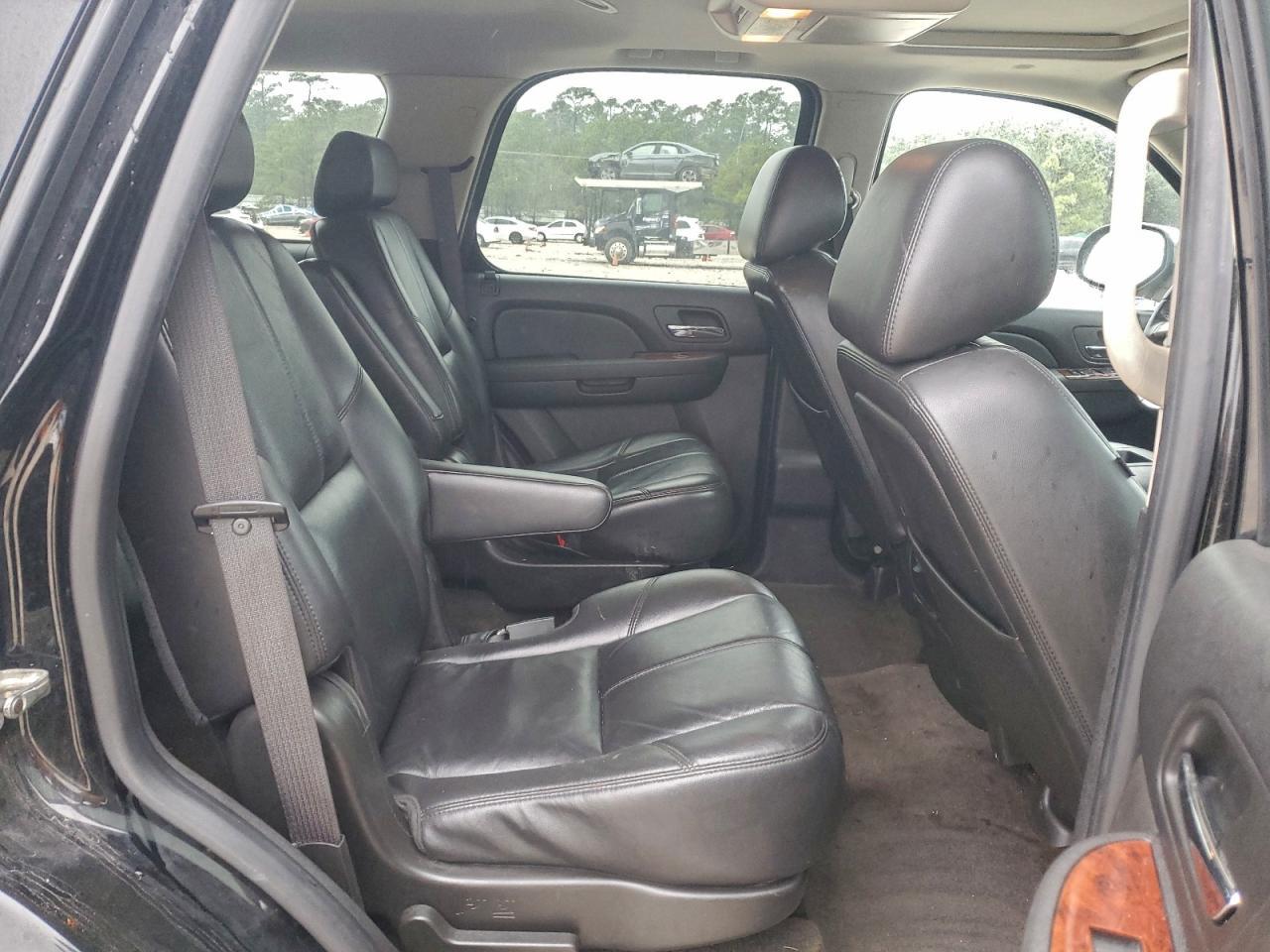 2010 GMC Yukon slt