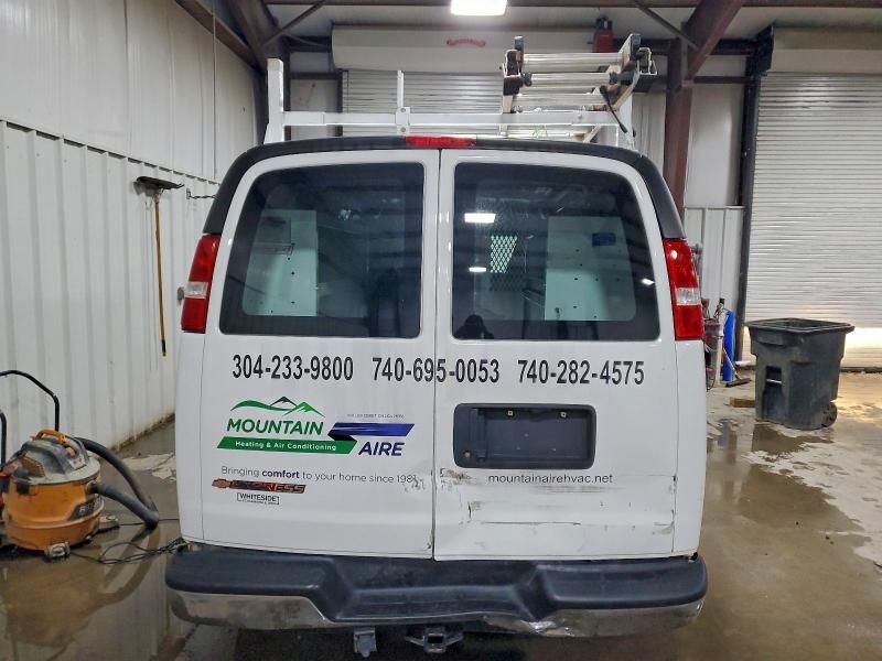 2022 Chevrolet Express 2500 Utility / Service Van