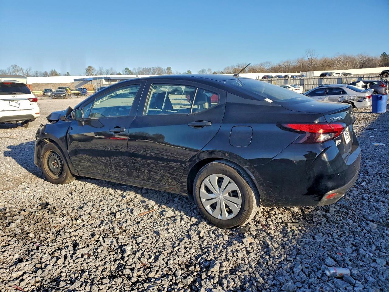 2025 Nissan Versa s