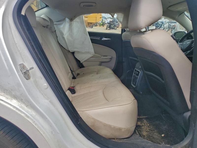 2018 Chrysler 300 Limited