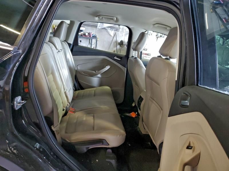 2018 Ford Escape sel