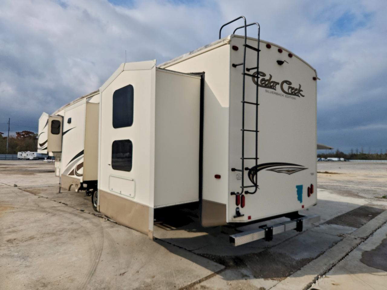 2016 Cdcr Trailer
