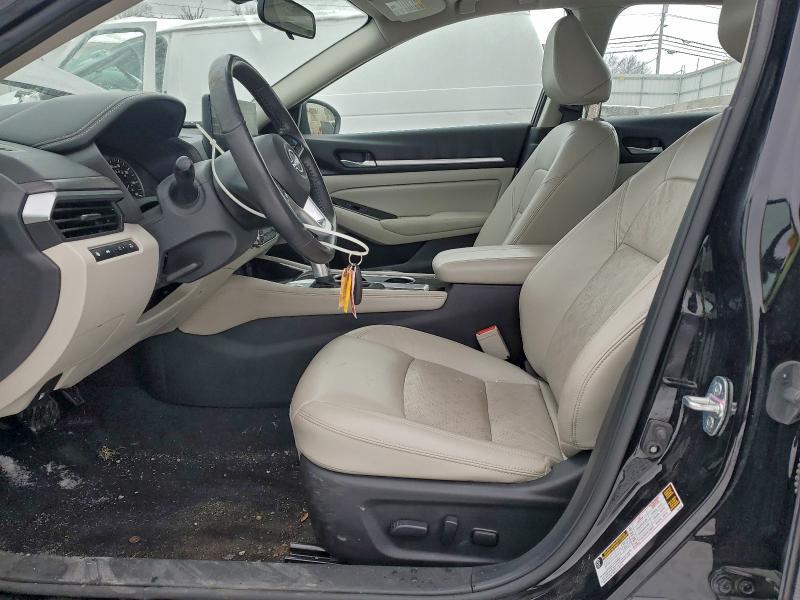 2024 Niss Altima 2.5 sl