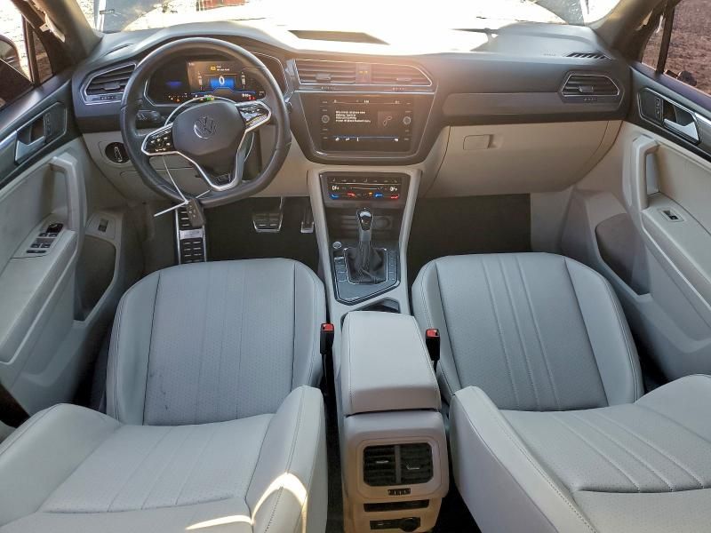 2022 Volkswagen Tiguan se R-line Black