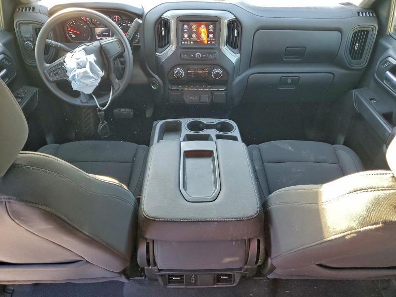 2025 Chevrolet Silverado C1500 Custom