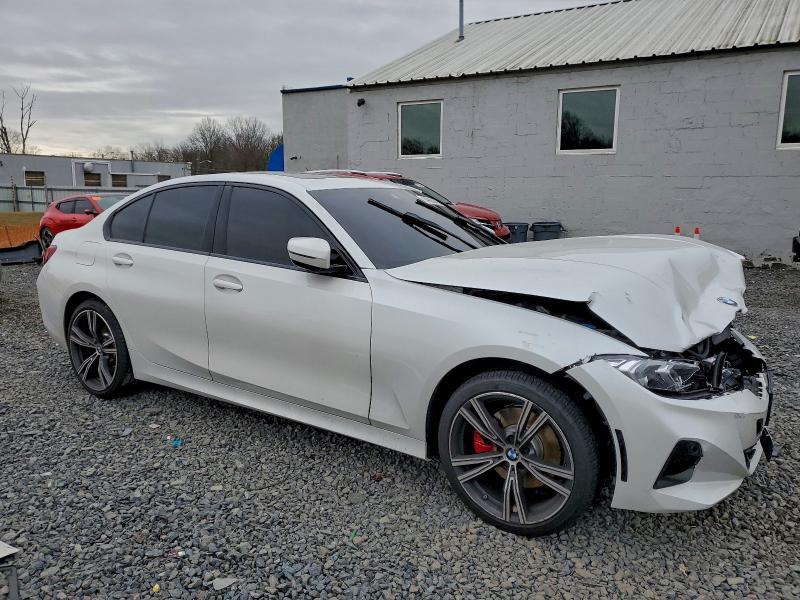 2024 BMW 330xi