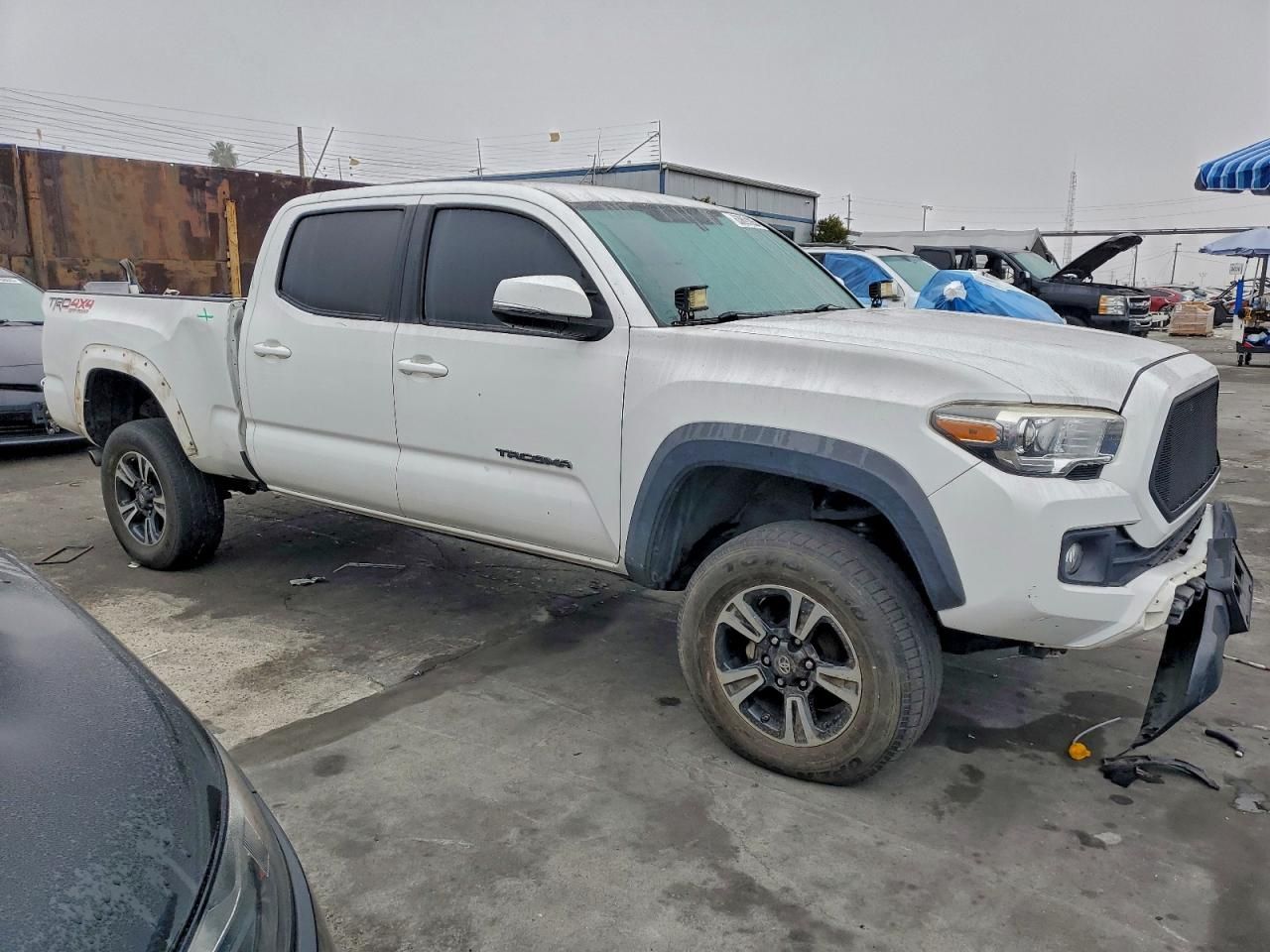 2017 Toyota Tacoma Double cab
