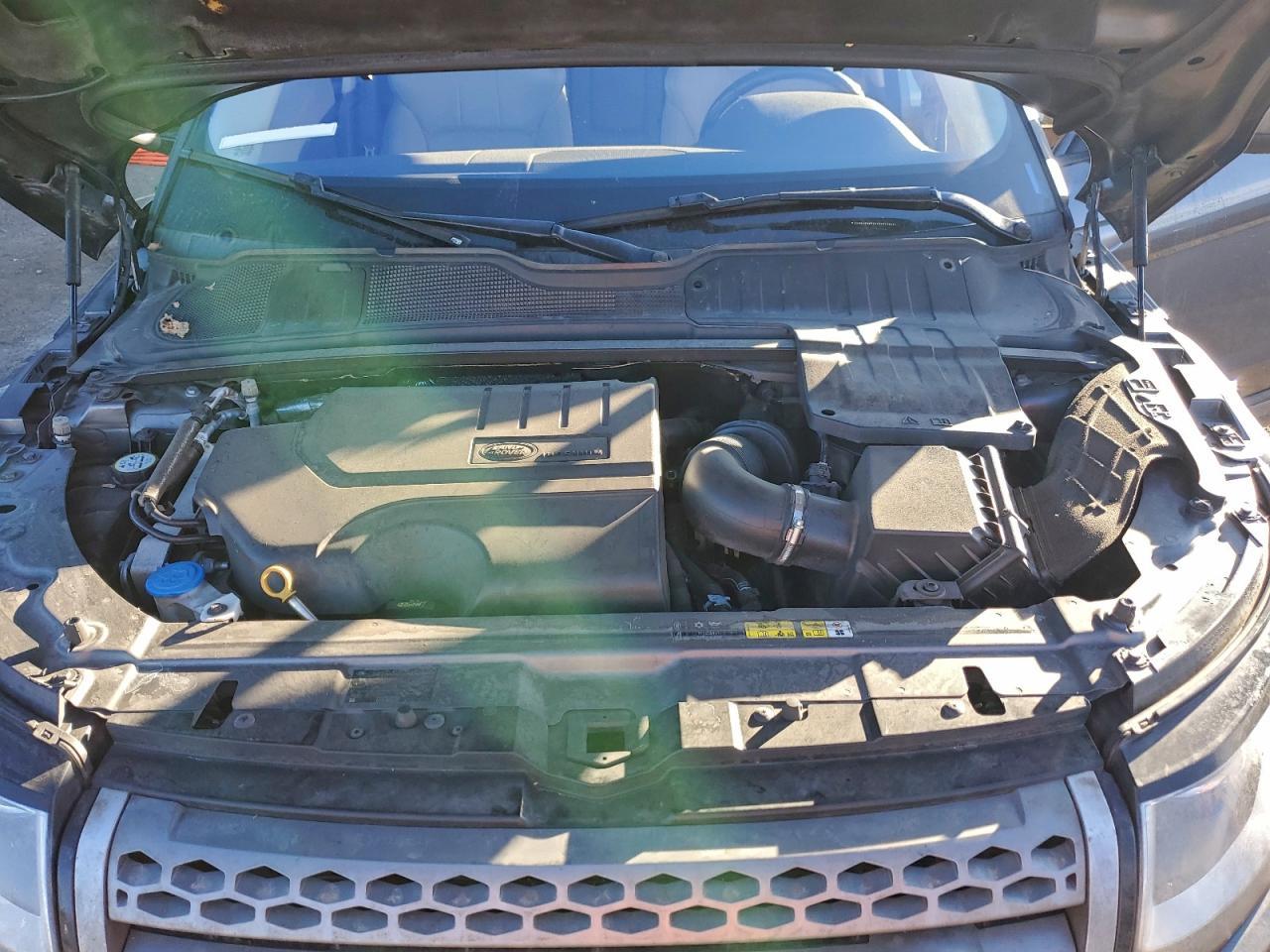 2018 Landau Boat Co Range Rover Evoque se