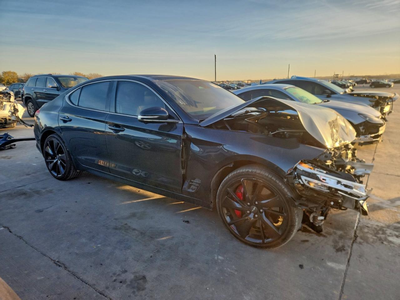 2022 Genesis G70 Base