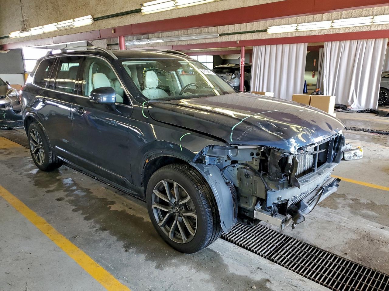 2019 Volvo Xc90 T6 Momentum